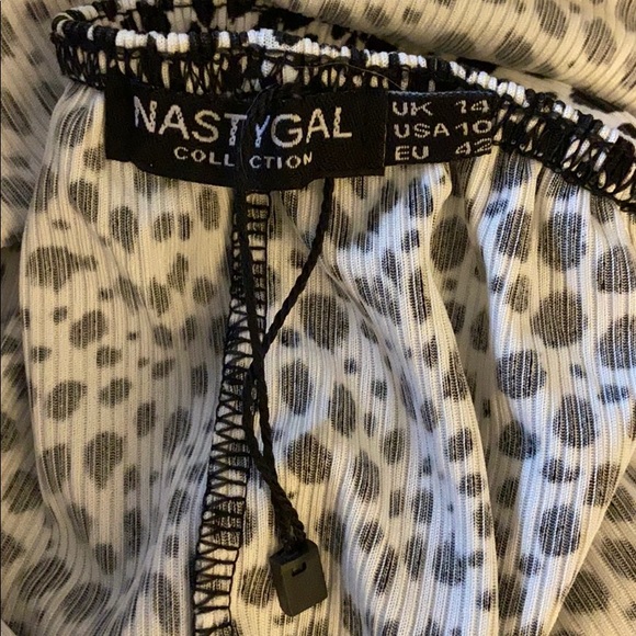 NASTY GAL TANK TOP - Picture 8 of 8